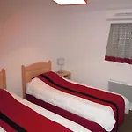 Lagrange Les Bastides De Lascaux 4* מונטיניאק