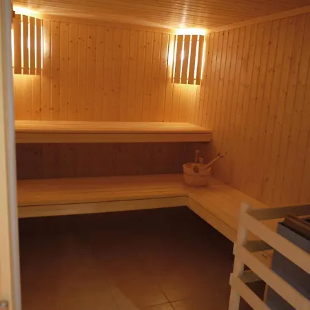 Aldeamento Turístico Lagrange Les Bastides De Lascaux Montignac-Lascaux