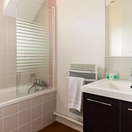 Lagrange Les Bastides De Lascaux 4*