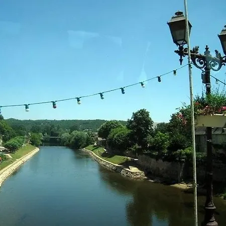 Holiday park Lagrange Les Bastides De Lascaux Montignac-Lascaux