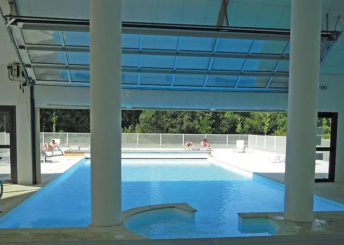 Lagrange Les Bastides De Lascaux Feriepark