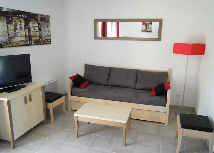 Lagrange Les Bastides De Lascaux Feriepark 4*