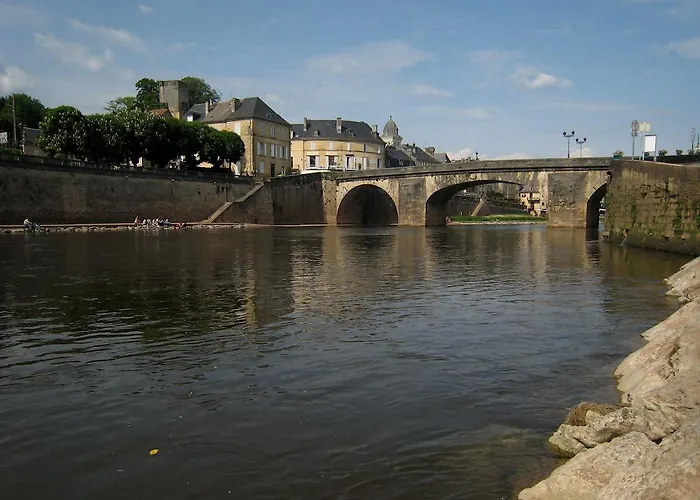 Lagrange Les Bastides De Lascaux