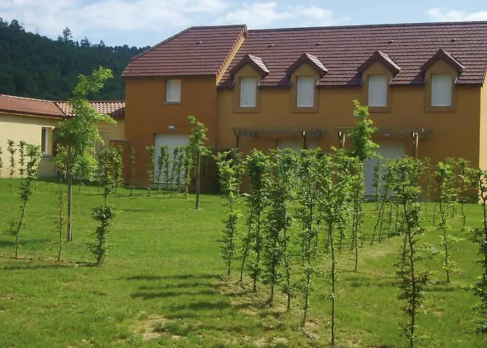 Lagrange Les Bastides De Lascaux Feriepark